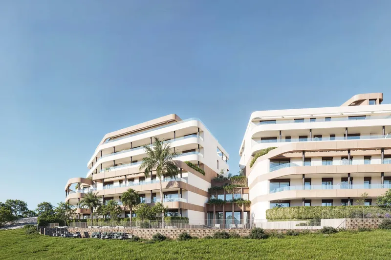 Апартаменты на поле для гольфа Estepona Golf