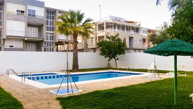Апартаменты - Torrevieja ID A10895