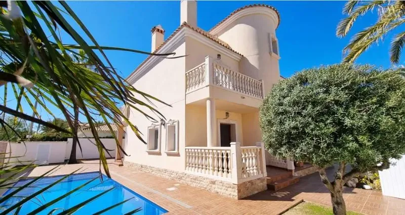 Вилла в Cabo Roig